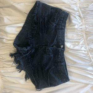 One teaspoon destroyed shorts